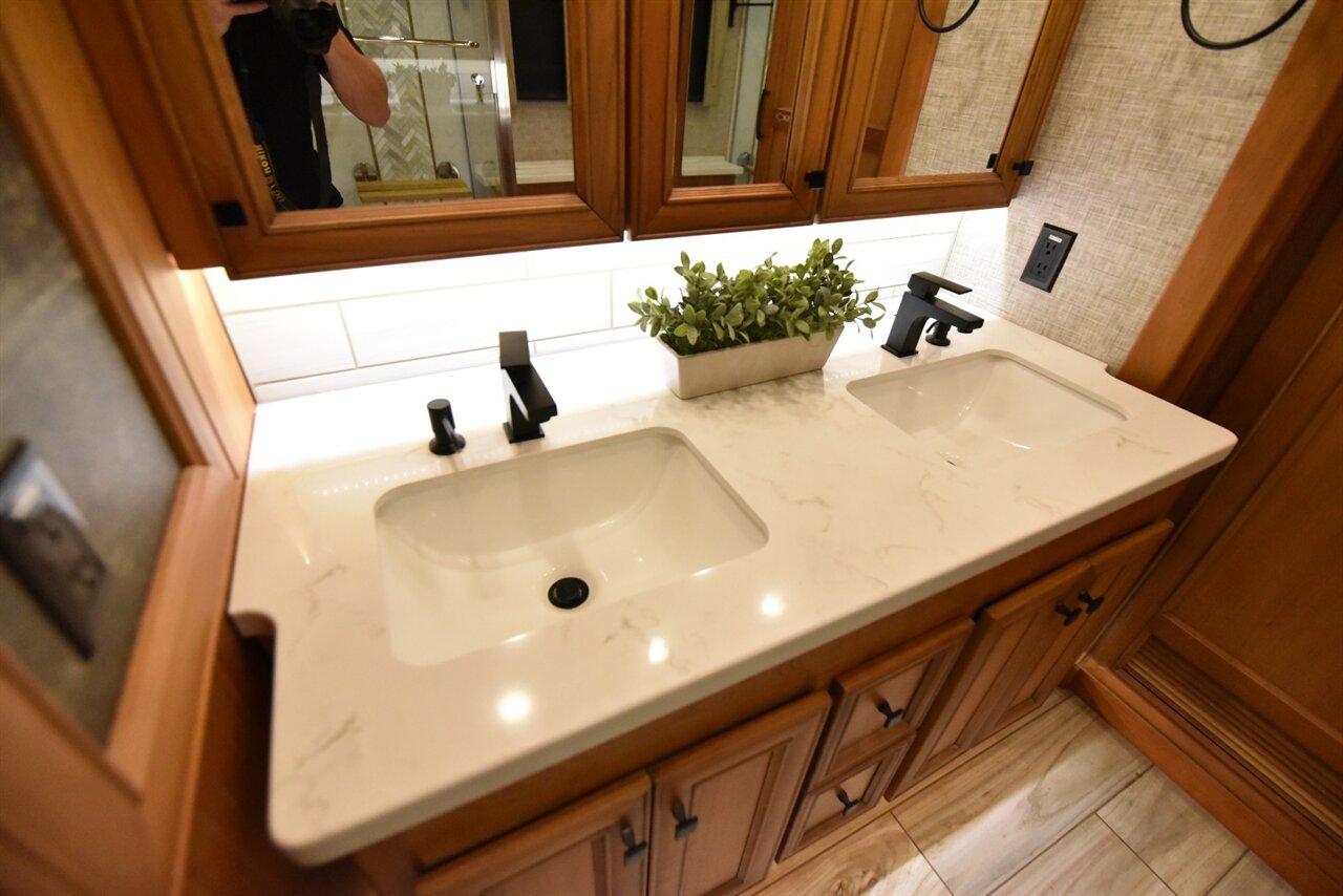 2023 Tiffin Allegro Bus 40ip   - Photo 68 - Orange, CA 92867