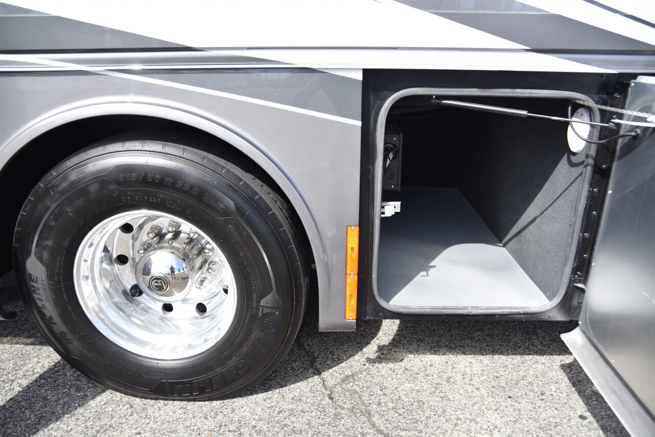 2023 Tiffin Allegro Bus 40ip   - Photo 20 - Orange, CA 92867