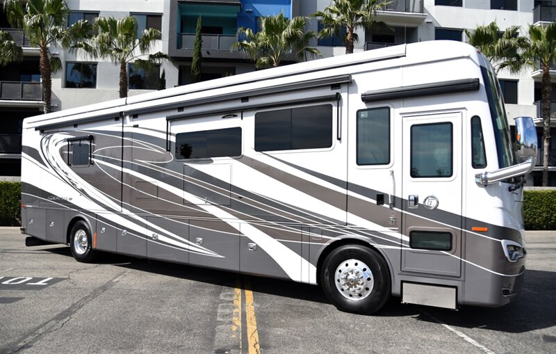 2023 Tiffin Allegro Bus 40ip   - Photo 4 - Orange, CA 92867