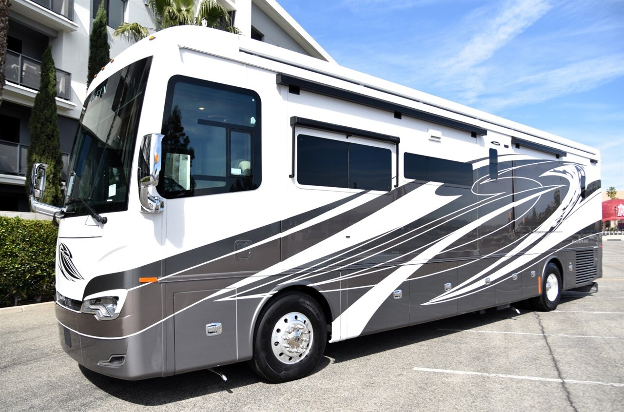 2023 Tiffin Allegro Bus 40ip   - Photo 13 - Orange, CA 92867