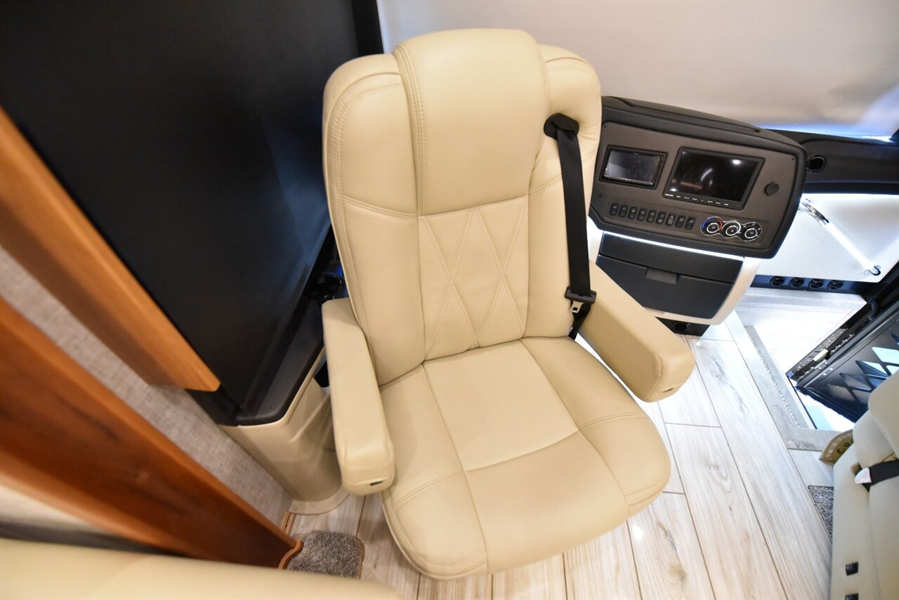 2023 Tiffin Allegro Bus 40ip   - Photo 77 - Orange, CA 92867