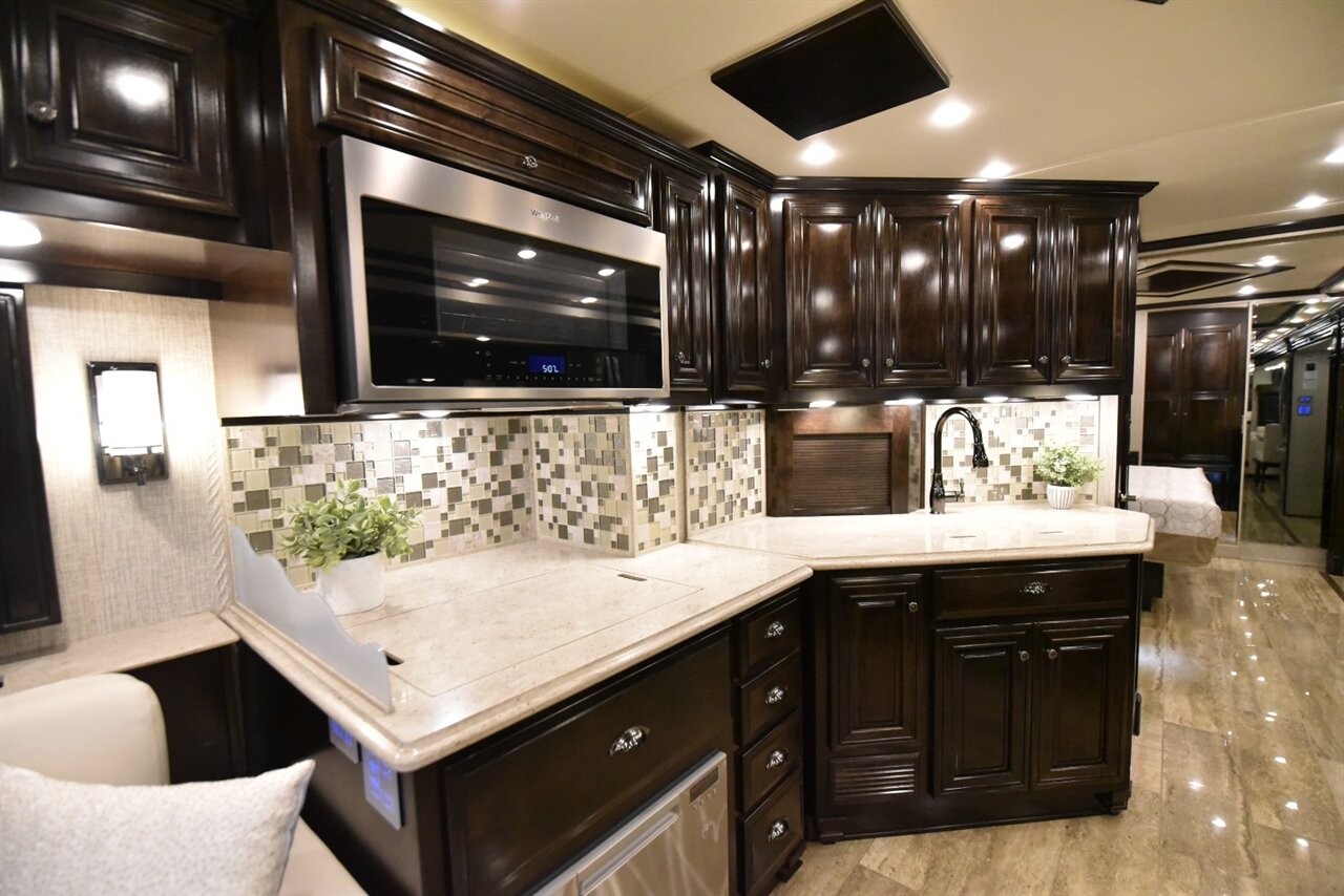 2020 Newmar Dutch Star 4328 - Photo 56 - Orange, CA 92867