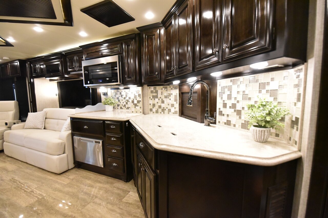 2020 Newmar Dutch Star 4328 - Photo 59 - Orange, CA 92867
