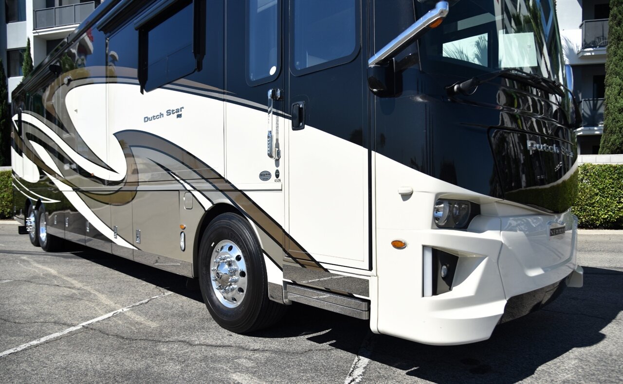 2020 Newmar Dutch Star 4328 - Photo 8 - Orange, CA 92867