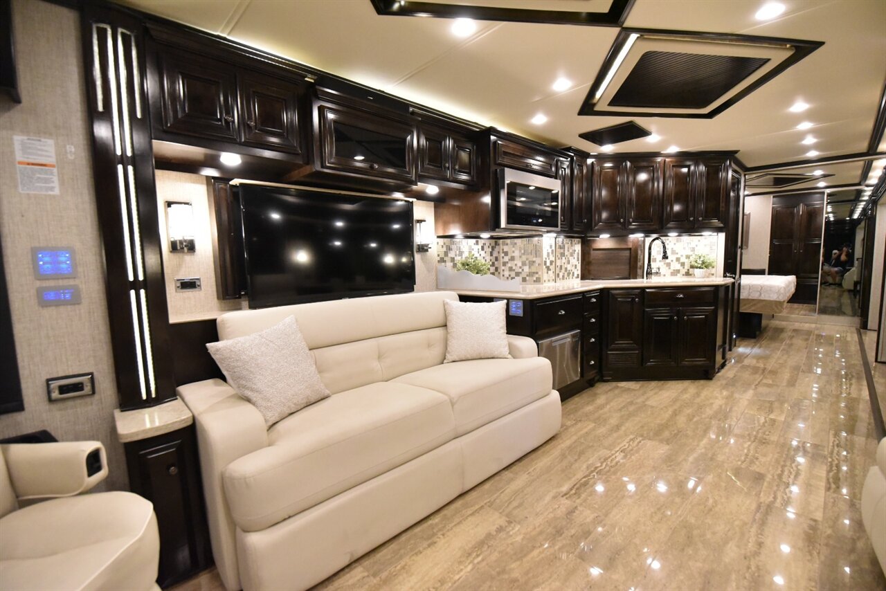 2020 Newmar Dutch Star 4328 - Photo 49 - Orange, CA 92867