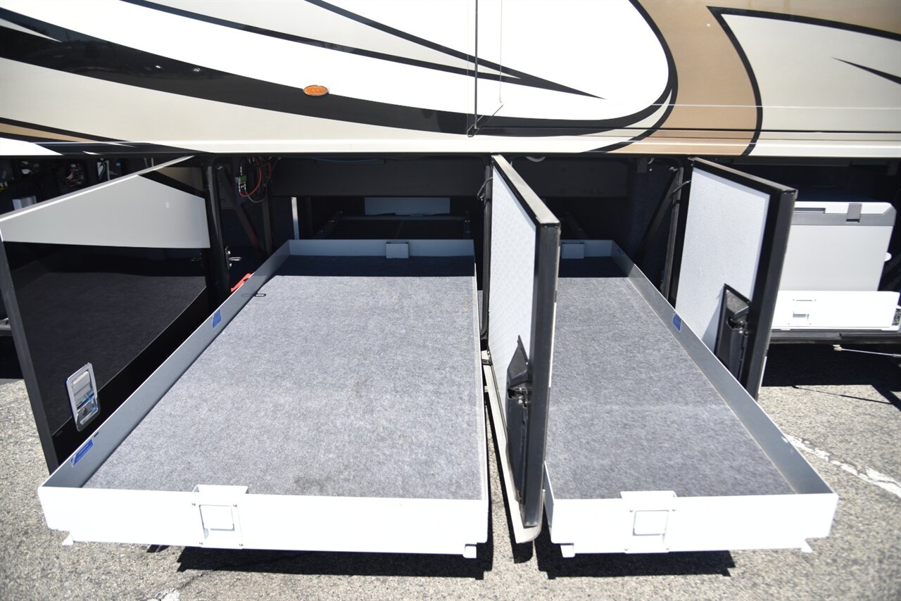 2020 Newmar Dutch Star 4328 - Photo 27 - Orange, CA 92867