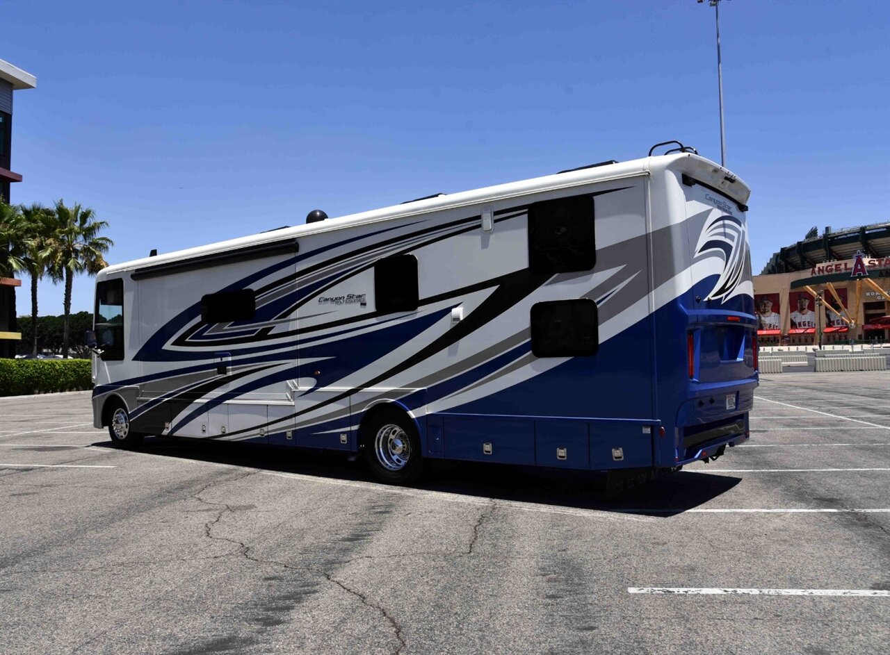 2022 Newmar CANYON STAR 3927   - Photo 6 - Orange, CA 92867