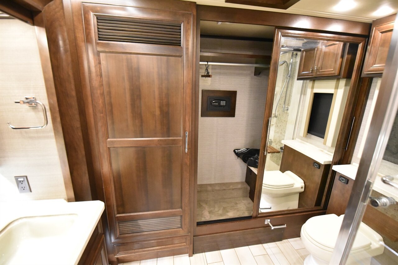 2020 Tiffin Allegro bus 40ip - Photo 87 - Orange, CA 92867