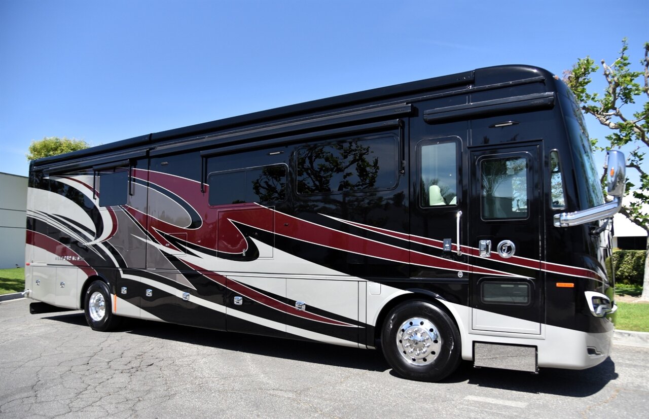 2020 Tiffin Allegro bus 40ip - Photo 5 - Orange, CA 92867