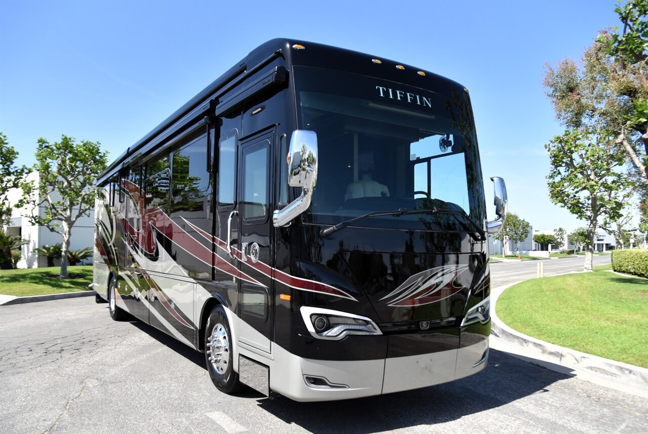 2020 Tiffin Allegro bus 40ip - Photo 8 - Orange, CA 92867