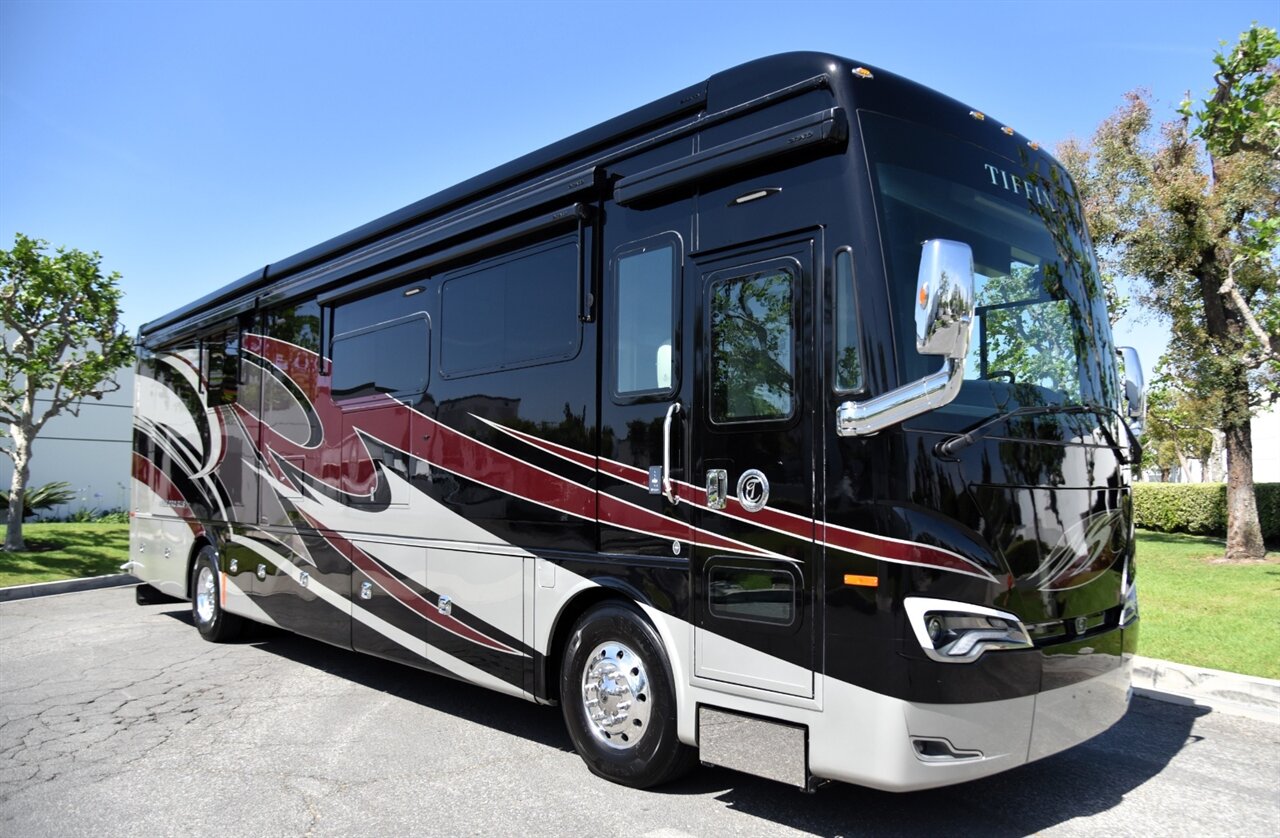 2020 Tiffin Allegro bus 40ip - Photo 7 - Orange, CA 92867