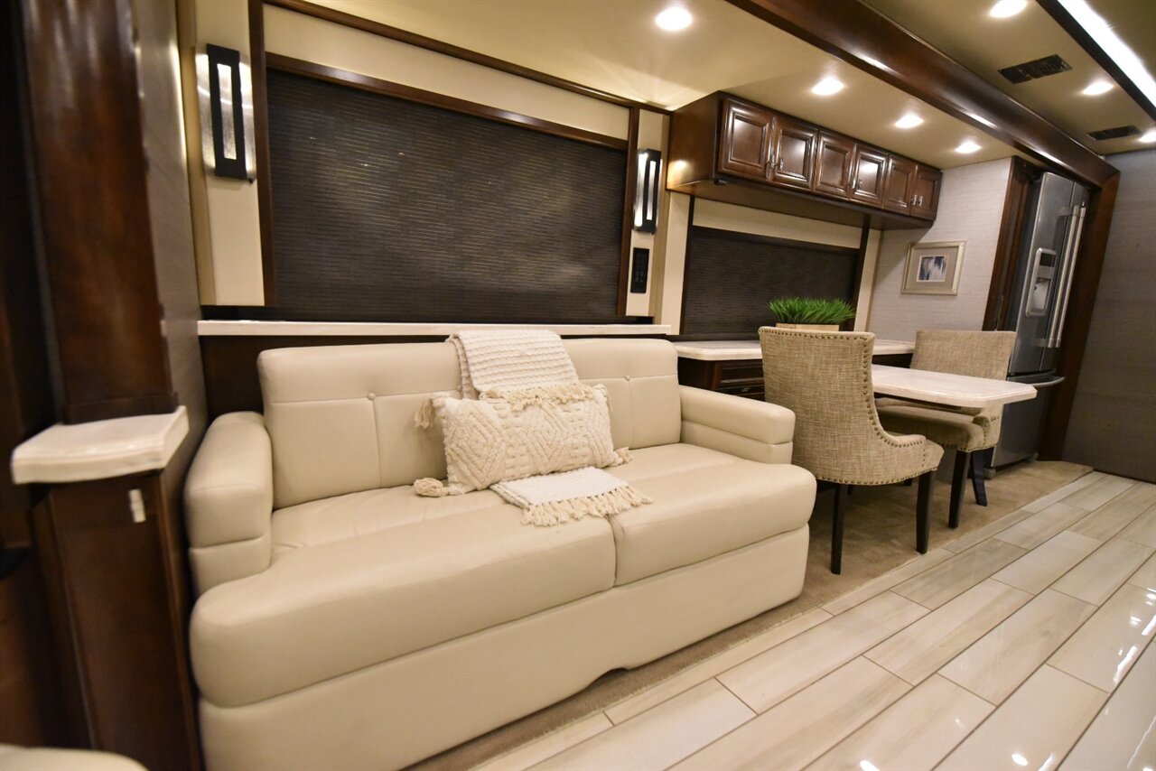 2020 Tiffin Allegro bus 40ip - Photo 51 - Orange, CA 92867