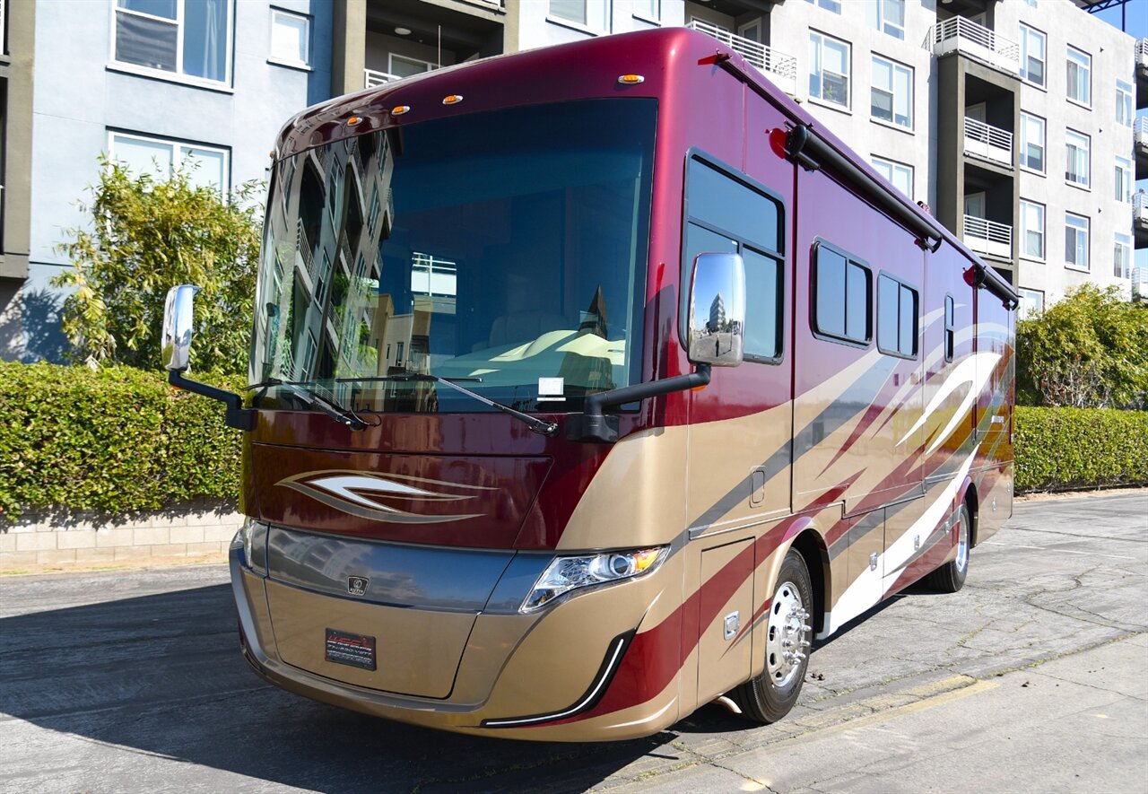 2018 TIFFIN Allegro Red 33AA   - Photo 13 - Orange, CA 92867