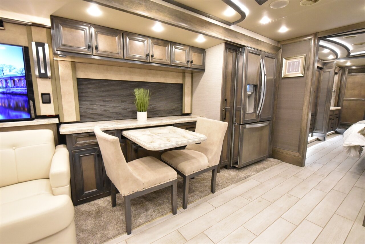 2022 Tiffin Allegro Bus 40IP   - Photo 53 - Orange, CA 92867