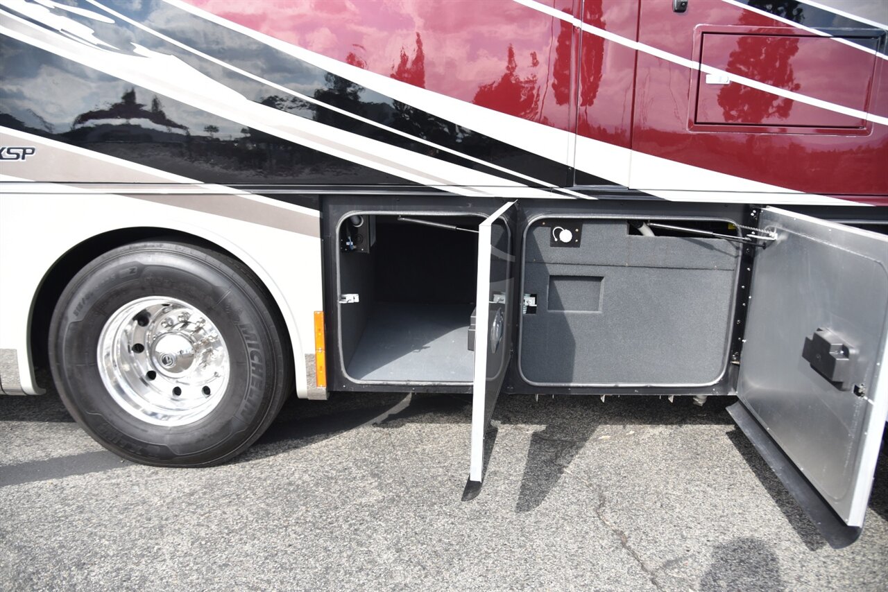 2022 Tiffin Allegro Bus 40IP   - Photo 16 - Orange, CA 92867