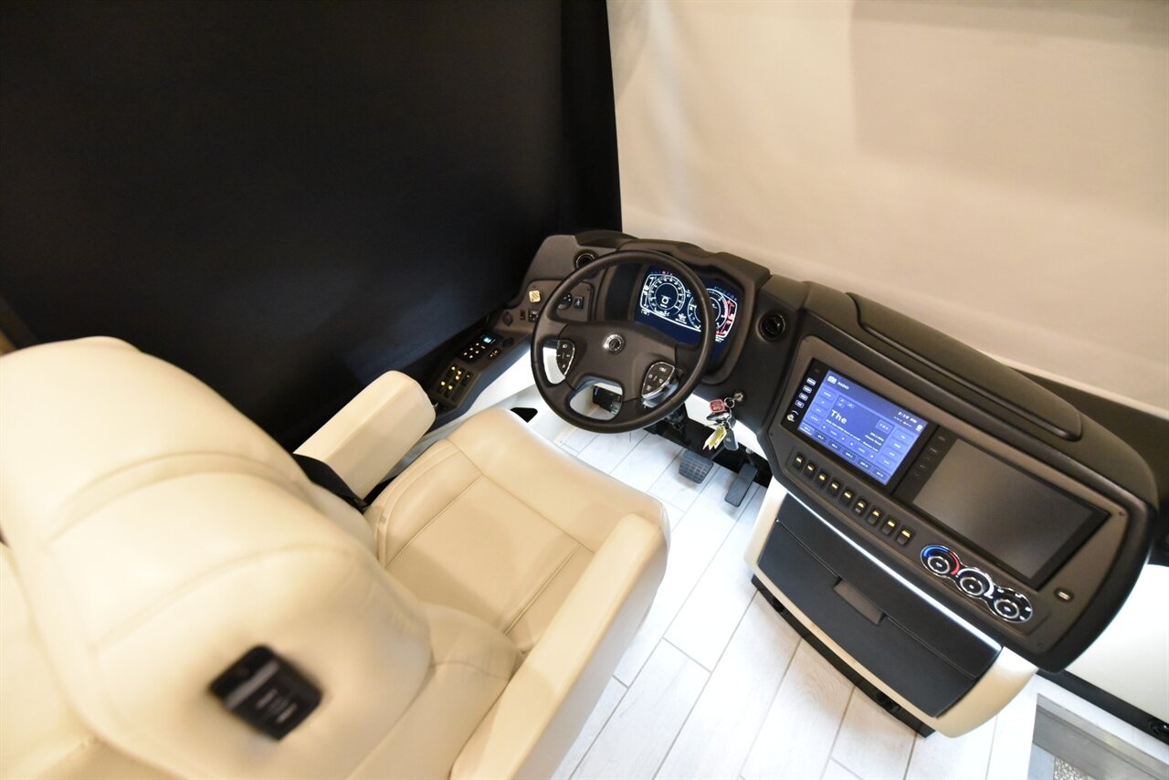 2022 Tiffin Allegro Bus 40IP   - Photo 74 - Orange, CA 92867