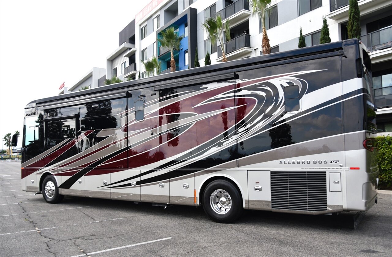 2022 Tiffin Allegro Bus 40IP   - Photo 25 - Orange, CA 92867