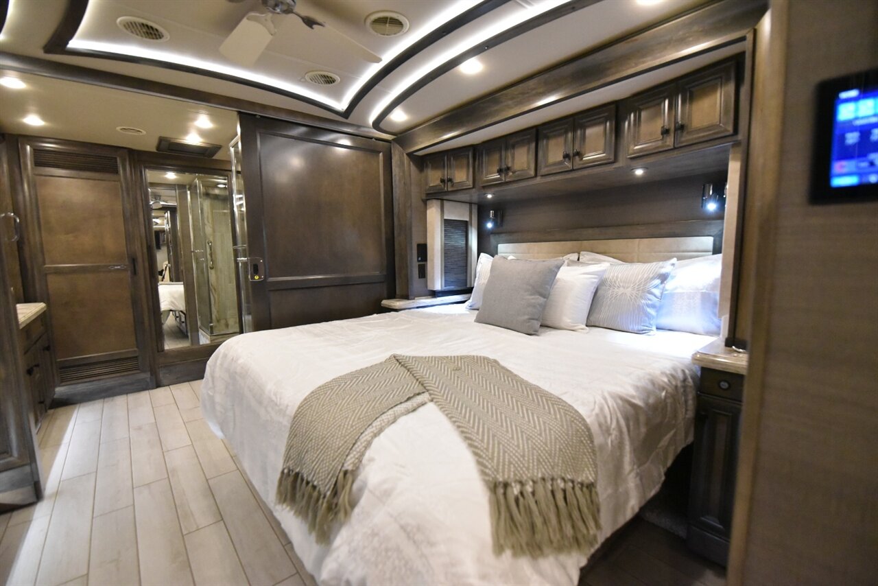 2022 Tiffin Allegro Bus 40IP   - Photo 60 - Orange, CA 92867