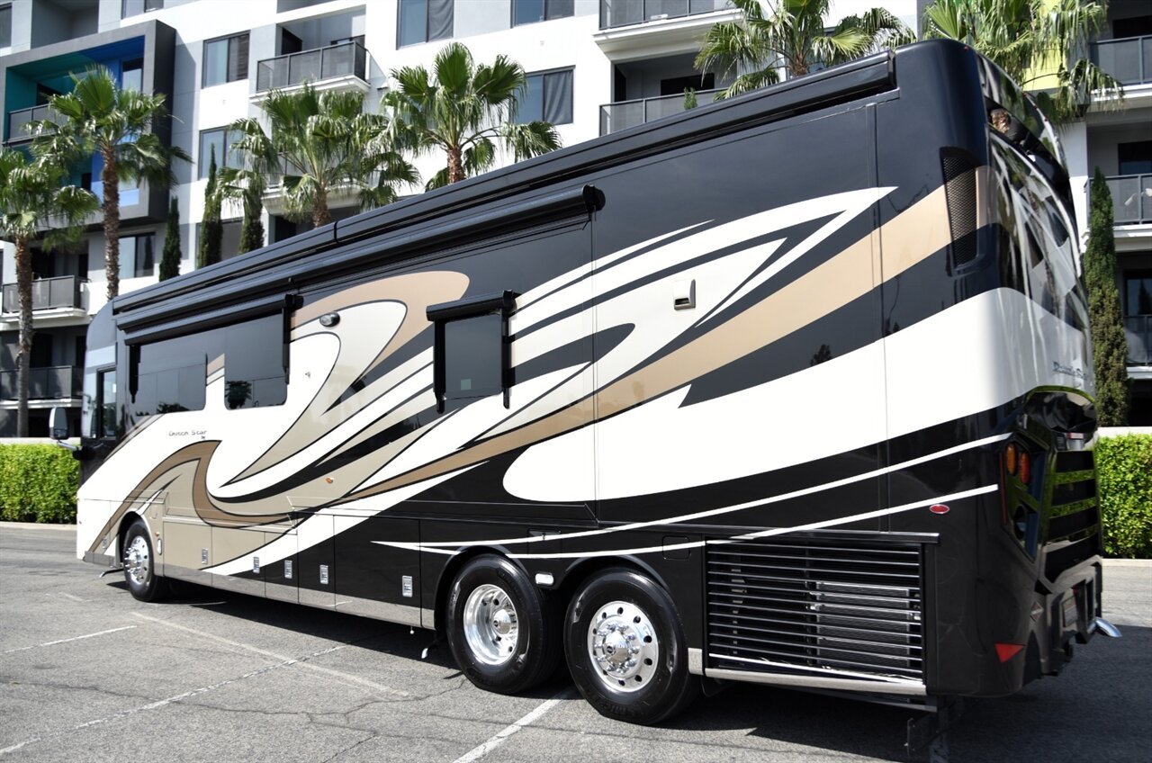 2020 Newmar Dutch Star 4081 - Photo 10 - Orange, CA 92867