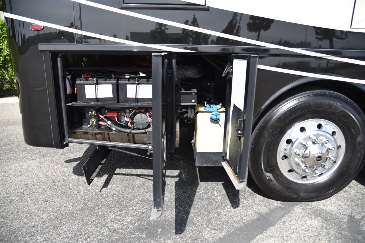 2020 Newmar Dutch Star 4081 - Photo 23 - Orange, CA 92867