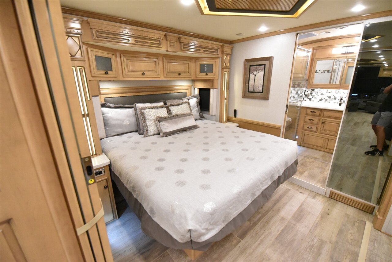 2020 Newmar Dutch Star 4081 - Photo 61 - Orange, CA 92867