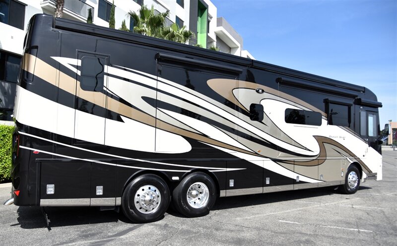 2020 Newmar Dutch Star 4081 - Photo 1 - Orange, CA 92867