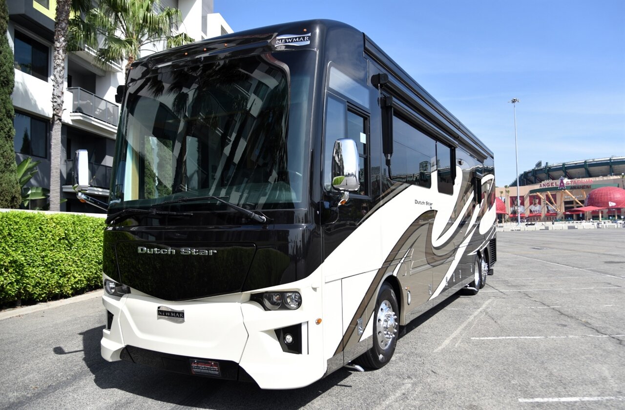 2020 Newmar Dutch Star 4081 - Photo 14 - Orange, CA 92867