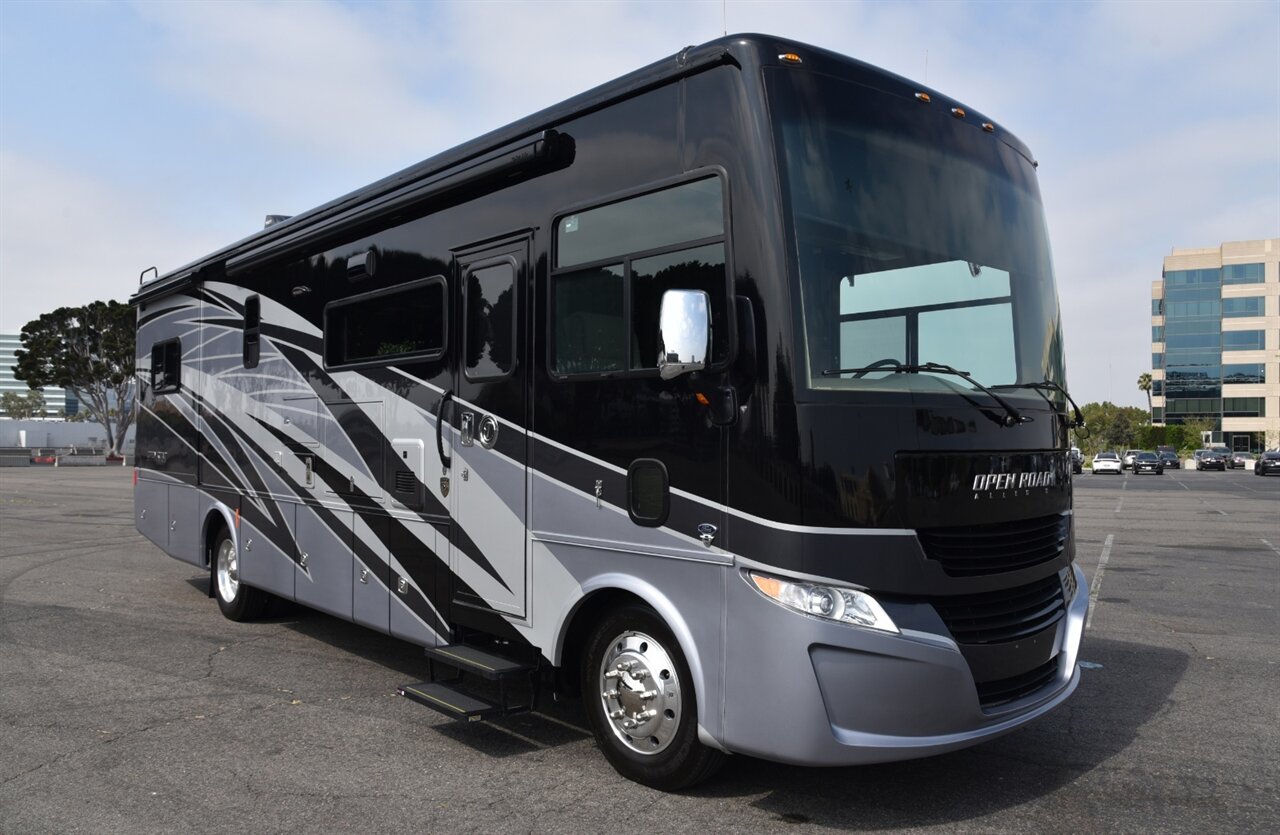 2022 Tiffin Allegro Open Road   - Photo 8 - Orange, CA 92867