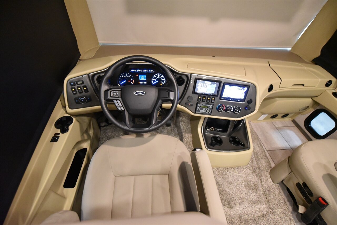 2022 Tiffin Allegro Open Road   - Photo 31 - Orange, CA 92867