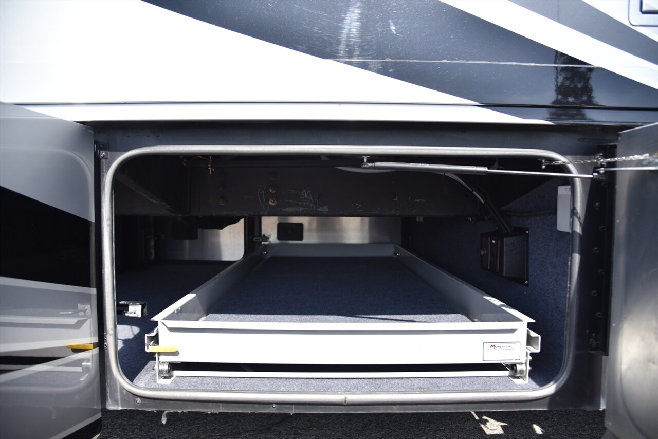 2016 Tiffin Phaeton 36GH   - Photo 19 - Orange, CA 92867