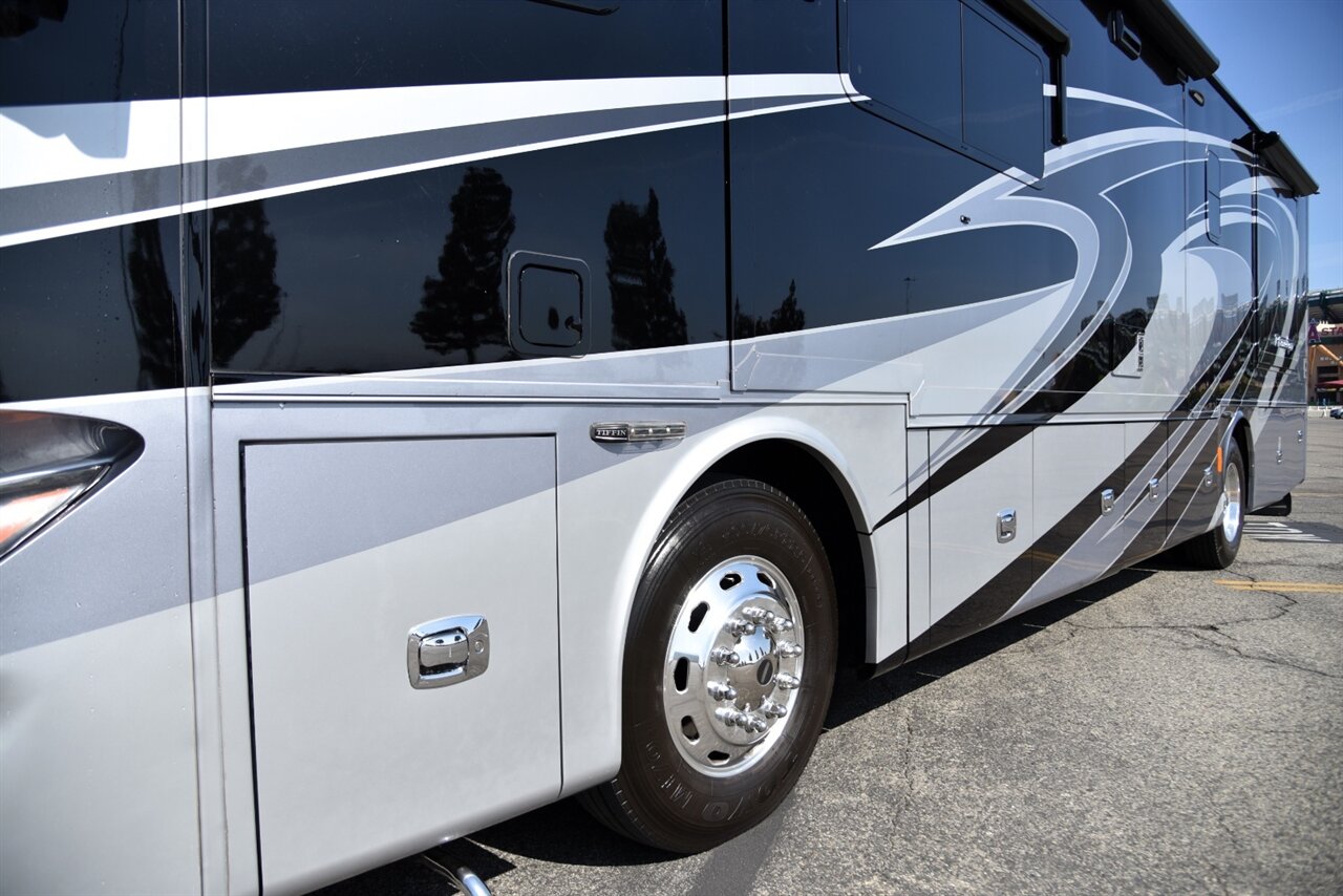 2016 Tiffin Phaeton 36GH   - Photo 15 - Orange, CA 92867