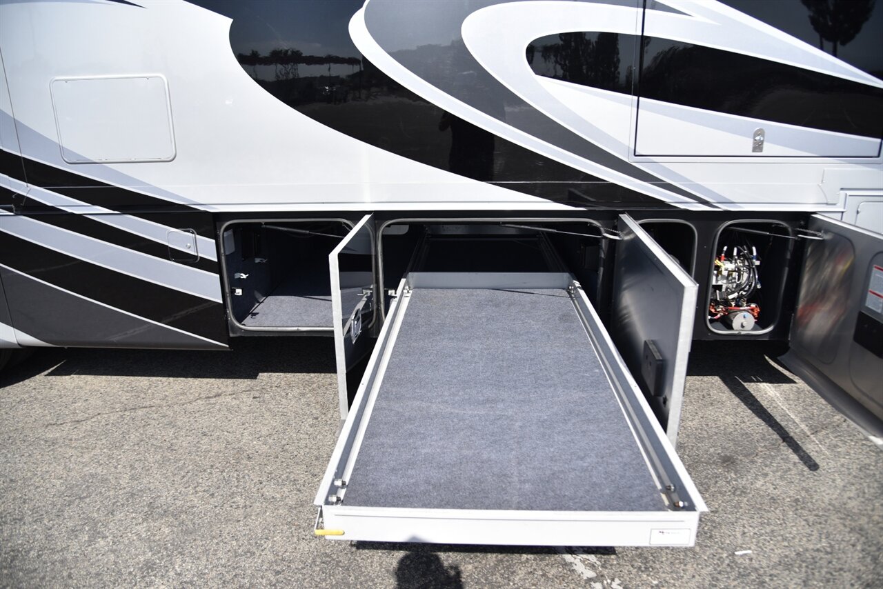 2016 Tiffin Phaeton 36GH   - Photo 20 - Orange, CA 92867