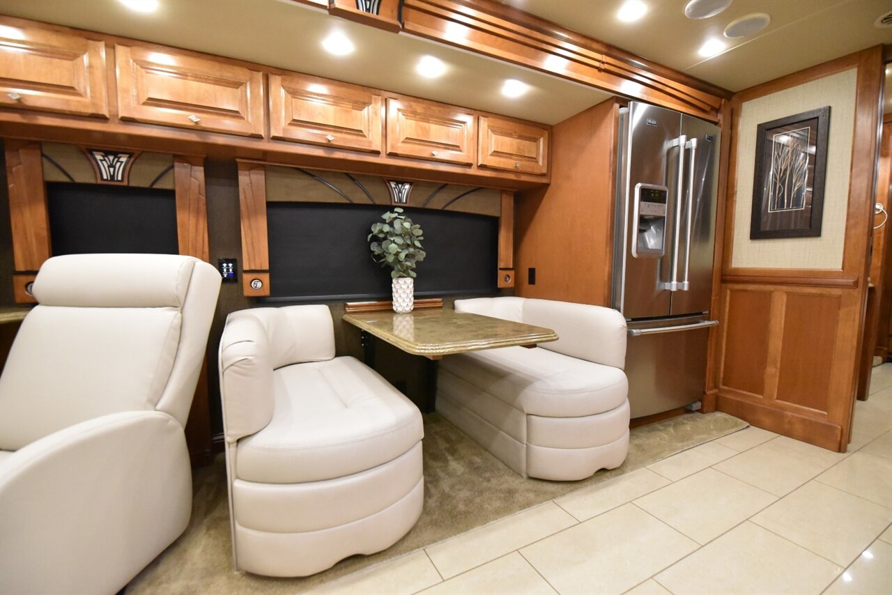 2016 Tiffin Phaeton 36GH   - Photo 43 - Orange, CA 92867