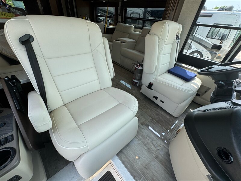 2021 Newmar Dutch Star   - Photo 2 - Orange, CA 92867