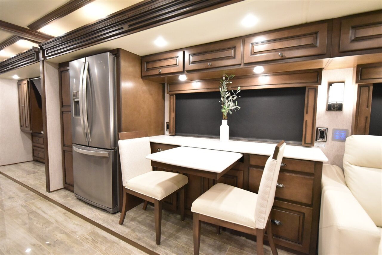 2021 Newmar Dutch Star 4362   - Photo 7 - Orange, CA 92867