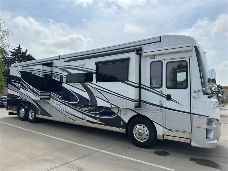 2021 Newmar Dutch Star  