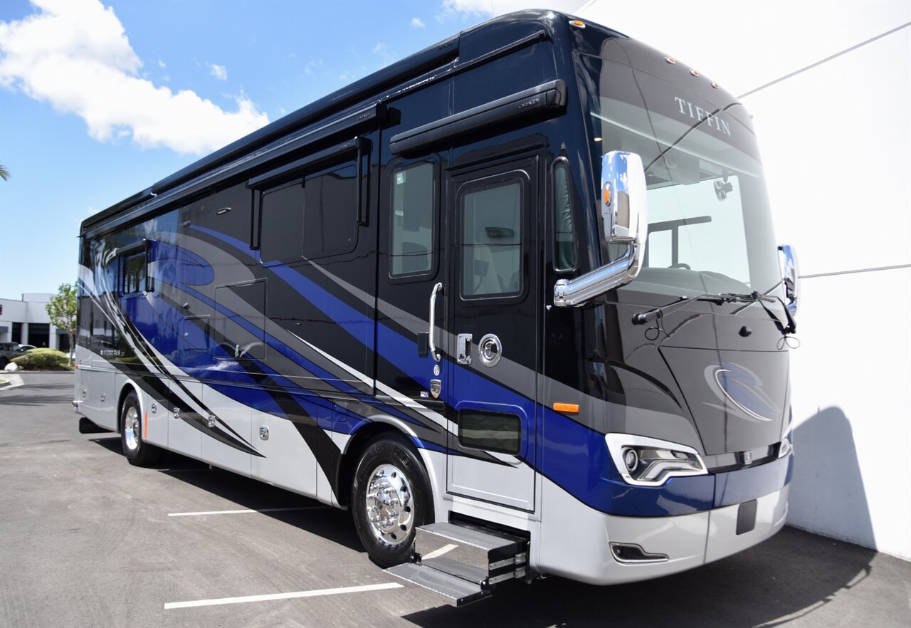 2023 Tiffin Allegro Bus - Photo 7 - Orange, CA 92867