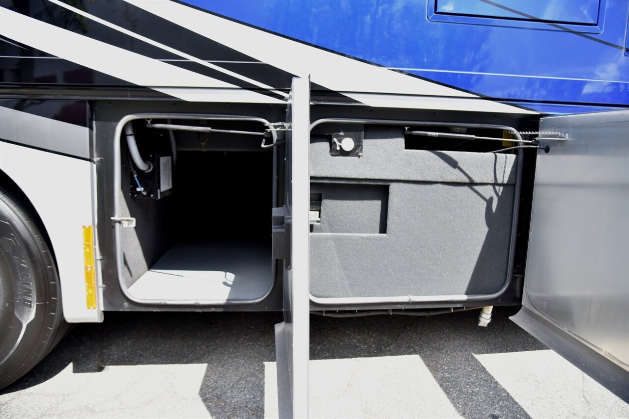 2023 Tiffin Allegro Bus   - Photo 50 - Orange, CA 92867