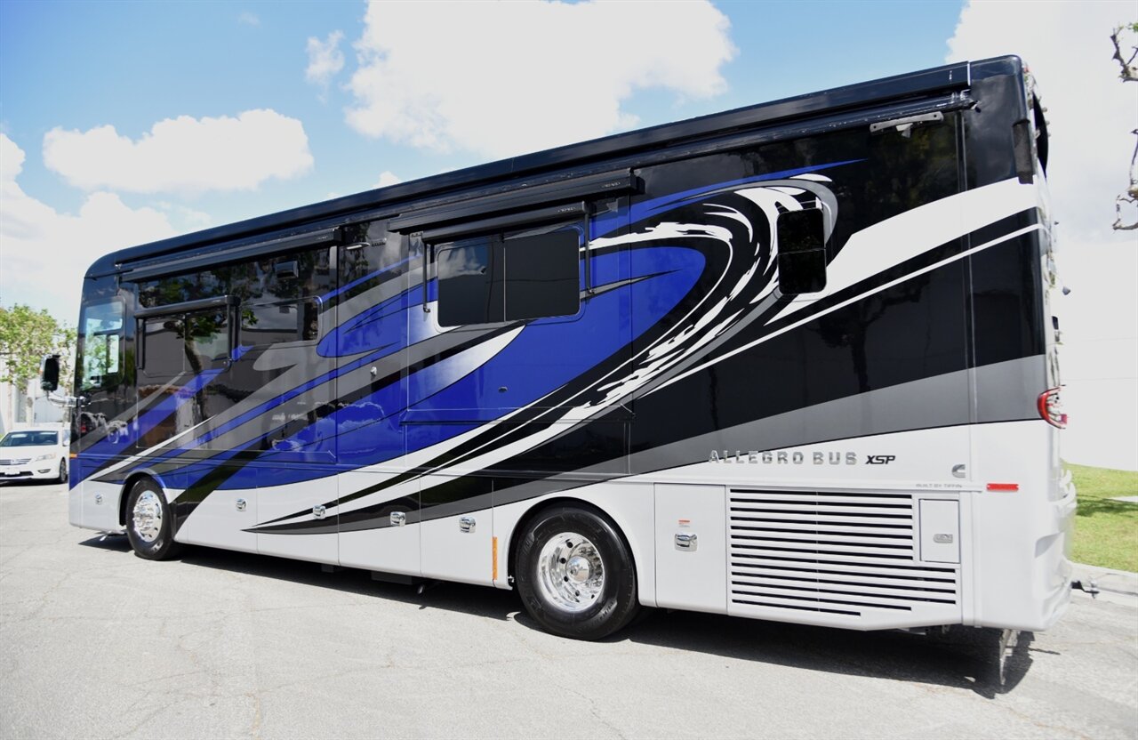 2023 Tiffin Allegro Bus   - Photo 6 - Orange, CA 92867