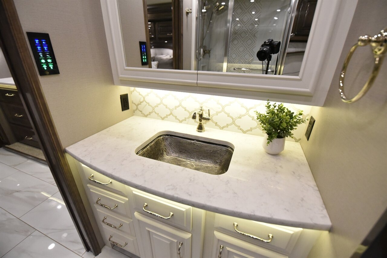 2020 Entegra Cornerstone 45A - Photo 55 - Orange, CA 92867