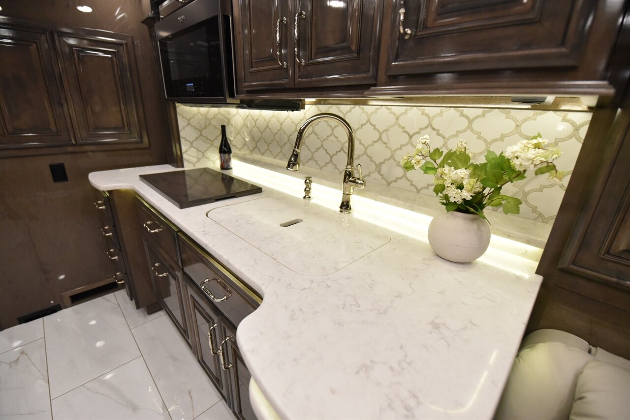 2020 Entegra Cornerstone 45A - Photo 35 - Orange, CA 92867