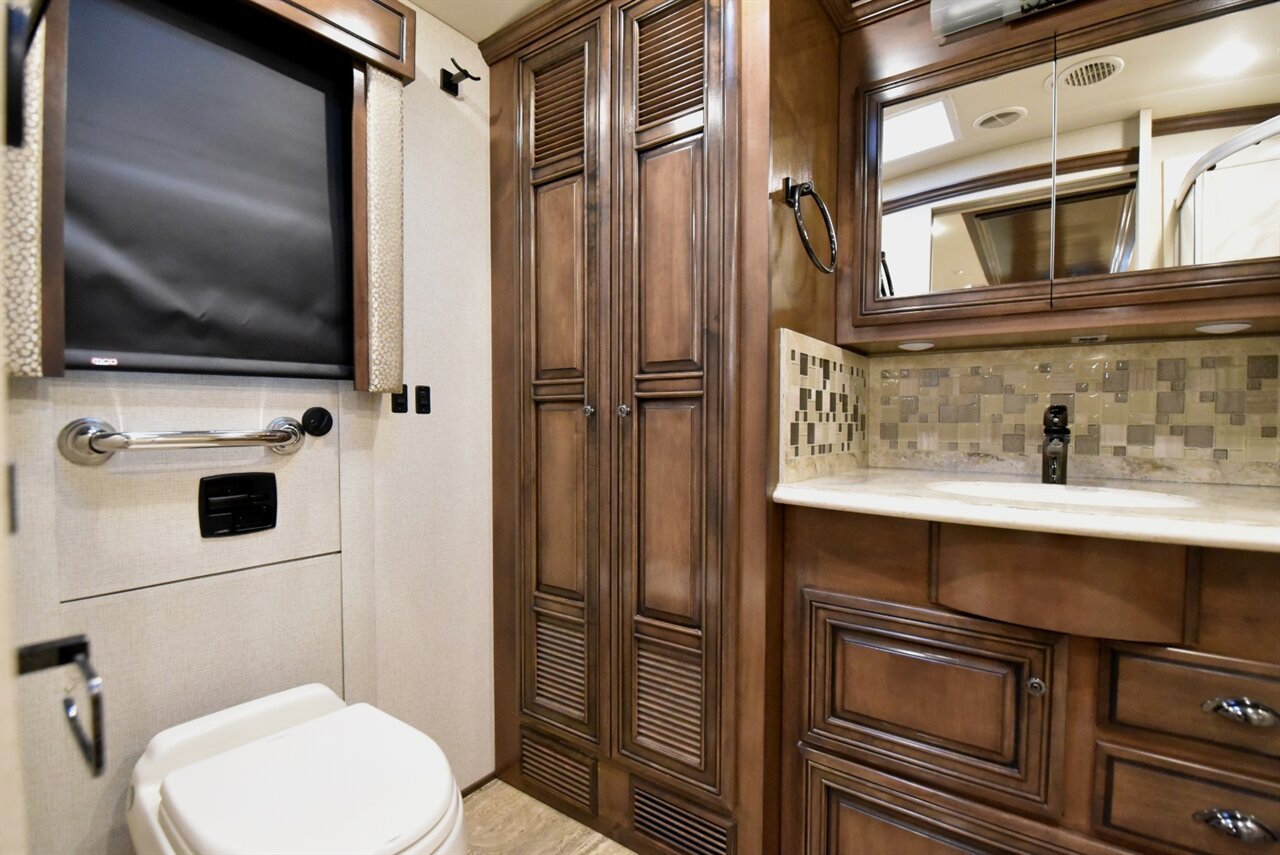 2019 Newmar Dutch Star - Photo 58 - Orange, CA 92867
