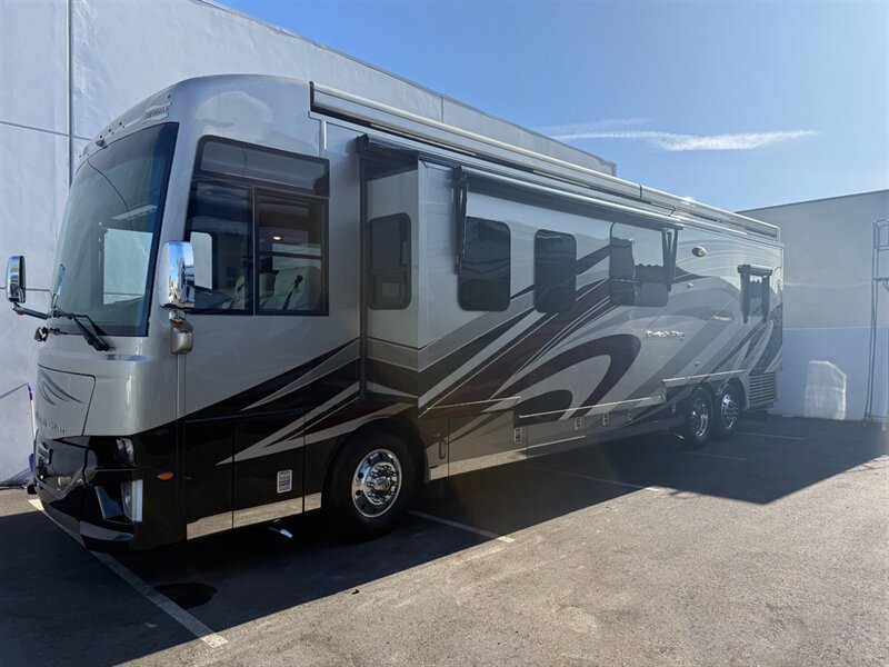 2019 Newmar Duth Star   - Photo 1 - Orange, CA 92867