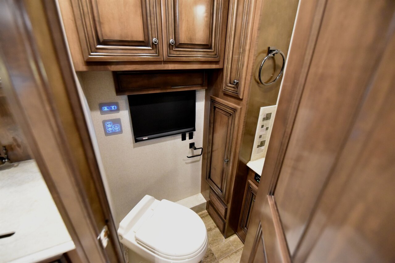 2019 Newmar Dutch Star - Photo 51 - Orange, CA 92867
