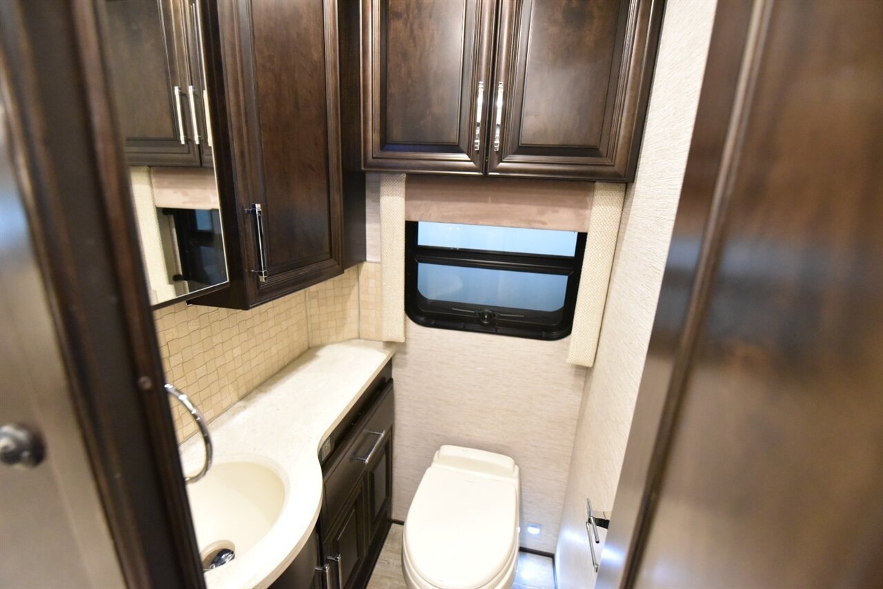 2020 Newmar Mountain Aire - Photo 50 - Orange, CA 92867
