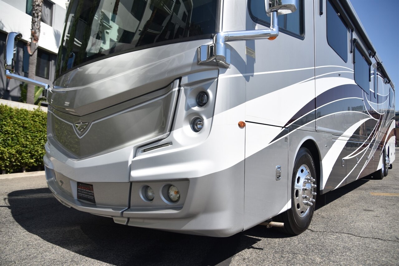2021 Fleetwood Discovery LXE 44H - Photo 29 - Orange, CA 92867
