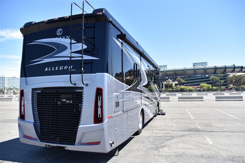 2022 Tiffin Allegro Red 33A - Photo 3 - Orange, CA 92867