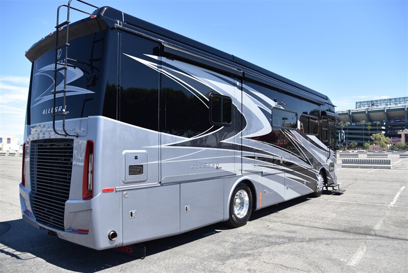 2022 Tiffin Allegro Red 33A - Photo 2 - Orange, CA 92867