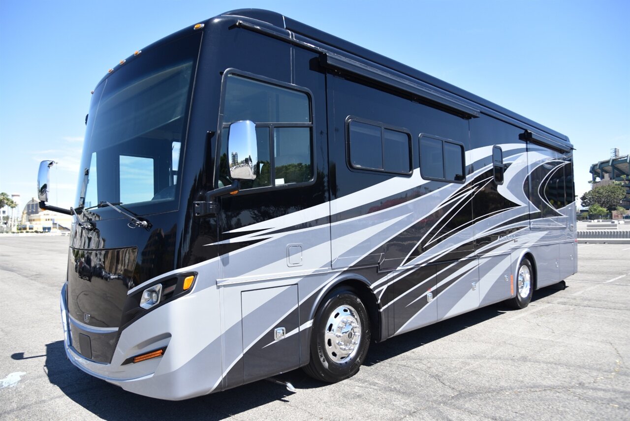 2022 Tiffin Allegro Red 33A - Photo 8 - Orange, CA 92867