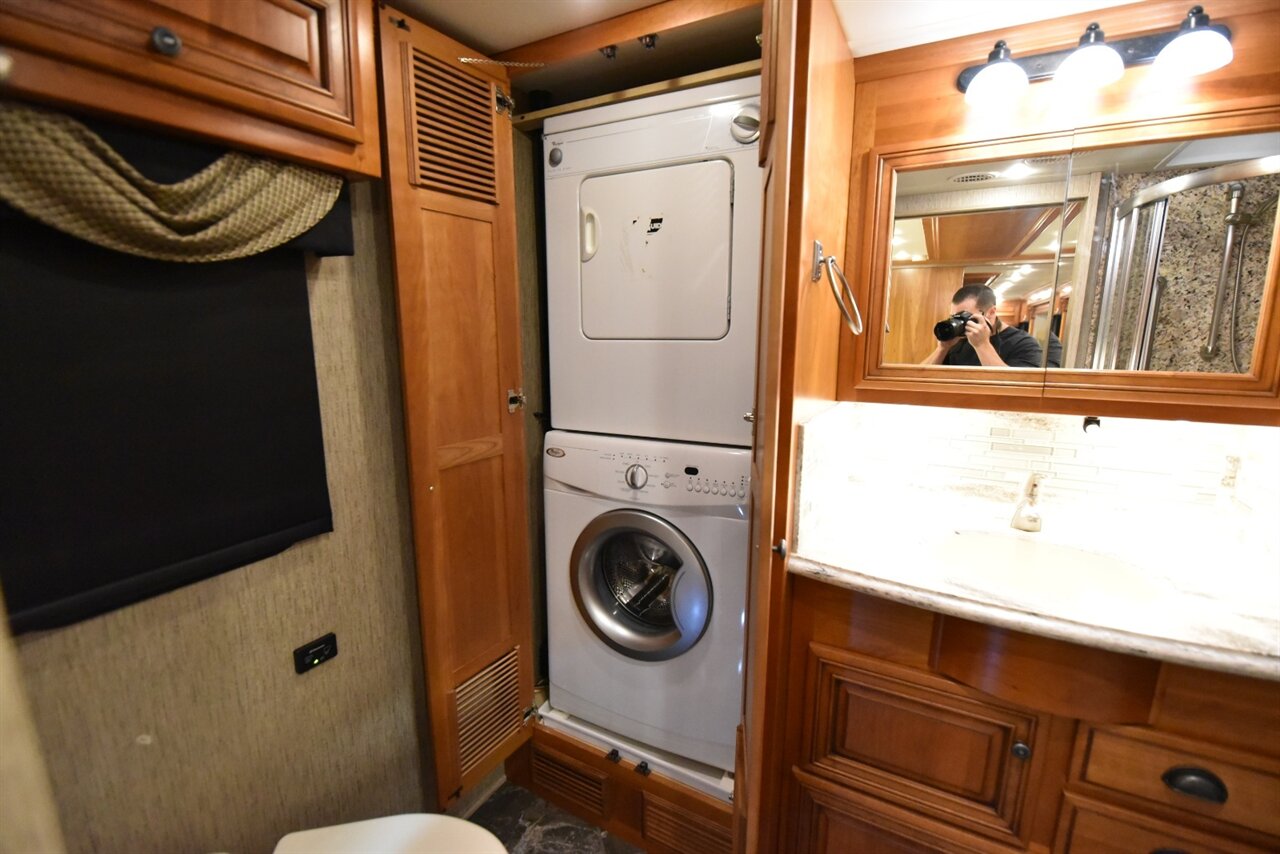 2015 Newmar Dutch Star 4018 - Photo 78 - Orange, CA 92867